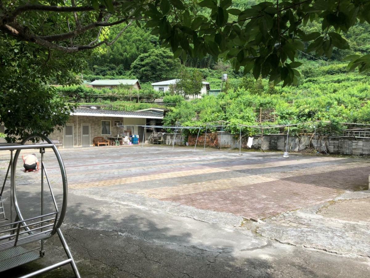 Yeheng Terrace Homestay Sanguang Экстерьер фото